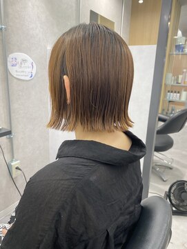 ヘアサロン ドットプラス 町田店(dot. plus) 【市井友佳子】朝が楽チン♪切りっぱなしボブ
