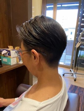 ヘアーズロー(hair's LOWE) 【 hair's LOWE 】上品大人ショート/白髪染め/ヘッドスパ/小顔