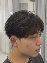 バース 梅田中崎町店(BIRTH)&nbsp;ニュアンスパーマフェザーパーマセンターパート韓国メンズカット