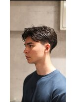 ヘアーズヨシオカ(HAIR'S YOSHIOKA)&nbsp;センターパート 毛流れスタイル