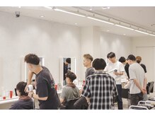 《全員接客で相談しやすい◎》ヘアケアやスタイリング1からすべてお伝えします！美容を徹底サポート！