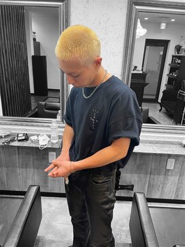 オルヴァ(Orva) 坊主フェード×ハイトーン