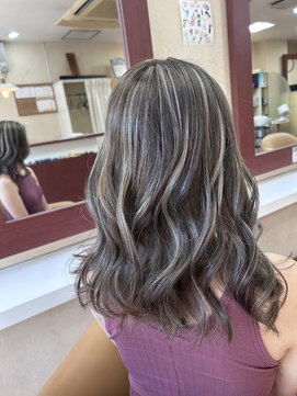 パルティール(Partir) コントラストたっぷりハイライト