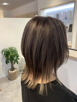 ルルバイアズール 草加店(LULU by azule)&nbsp;デザインカラー，グレージュカラー，ウルフカット【草加】