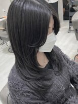 hyon myon/RISEbyREVO 綾瀬店【ヒョンミョン】&nbsp;ハッシュカット/デザインカラー/グレージュ[綾瀬駅/韓国ヘア]