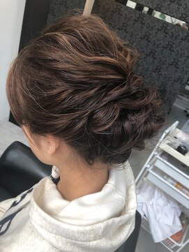 ジュエラ(Jewelux by trusty) アップスタイル