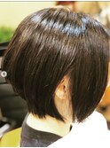 手ぐしでまとまるショートボブ☆
