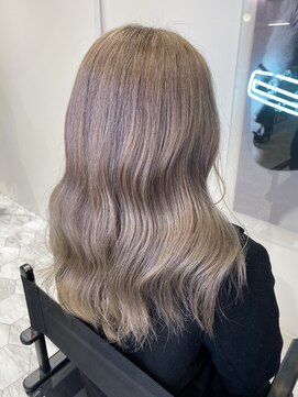 アマンドール(Aman D'or) ☆AMAND’OR村上☆　ハイミルクティーベージュ