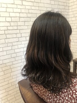 ラシクベル(Lashiku Belle) パーマセミロングボブ