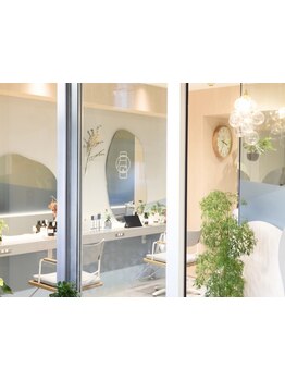 【千歳烏山駅/徒歩5分】静かな空間で五感に響くサービスを体感。髪も心も身体も癒される極上のひと時を…