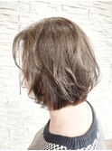 抜け感のあるボブ