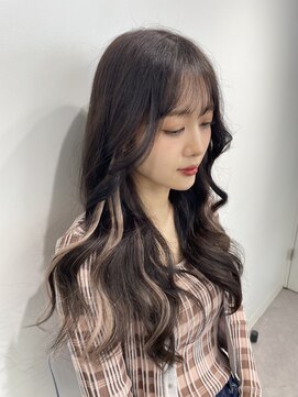 ユーフォリア 渋谷グランデ(Euphoria SHIBUYA GRANDE) インナーミルクティーベージュ♪ YUKI