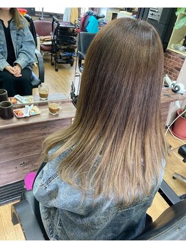 ショコラ 毛先グラデーション