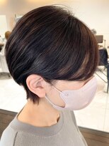 グランデュール 藤枝店(GRANDEUR)&nbsp;くせ毛を活かしたショートスタイル