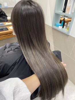 トゥーリ 城南樋井川店(tuuli)の写真/髪質改善しながら明るい白髪染めも◎気になる白髪もケアサロンもお任せ【髪質改善/白髪染め】