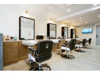 メンズサロン FADE&LINE 辻堂店【フェードアンドライン】