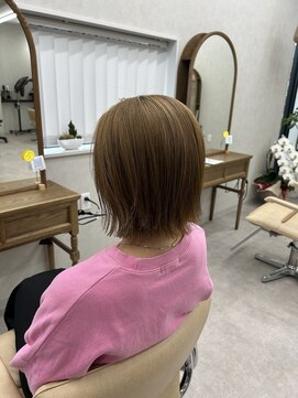 イツキ ヘアーデザイン(ITSUKI hair design) ボブ/外はねボブ/ハイトーンボブ/カジュアル/似合わせカット