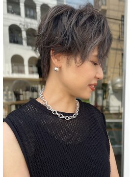 カプロメゾンギンザ 銀座店(Capullo maisonGINZA) グレージュショート