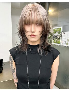 レコ 渋谷(LECO) モノトーングラデーションデザイン