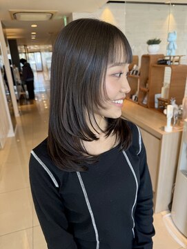 フェイス 大船(FACE) 暗めグレージュカラー＋顔周りレイヤー/Kurumi