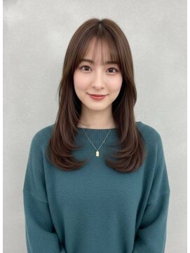 ライリー(riley) riley透け感ニュアンスミディ