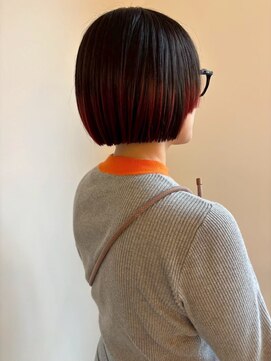 ヌイ(nui) ［佐賀/ミニボブ/デザインカラー/ボブ/ブリーチカラー］