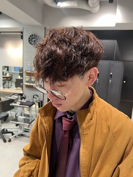 シャルムバイケンジ(Charm.by KENJE) シャドウパーマ/メンズパーマ/パーマ/ツイストスパイラル/銀座