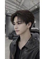 スキル ミナム 表参道(SKILL MiNam) ストレートコンマバング コンマショート