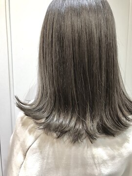 アレーン ヘアデザイン(Alaine hair design) 外ハネボブ×アッシュ