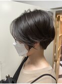ショートボブ