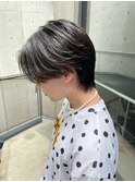 センターパートウルフ毛流れナチュラルツーブロック