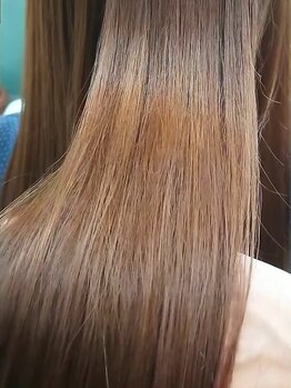 ビーニ(Beeni.e)の写真/まるでシルクのような髪の毛。髪質や履歴に合わせた施術で『あなた』だけのシルク髪へ。