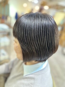 ヒラソル(girasol) フィッシュボーン/刈り上げショート/マロンベージュ