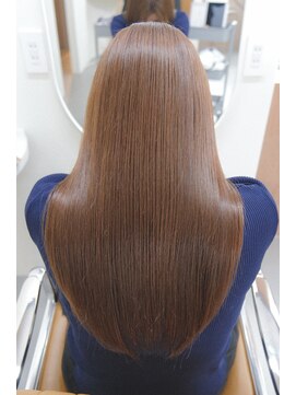 ファブ(fab.) 【憧れの美髪】美髪縮毛矯正でシルクロング