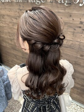 ソリン(Solin') ハーフアップ