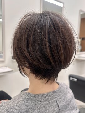 ドゥワドフェマスタ(Doigt de fee Mstar) 丸くて軽い大人ショート