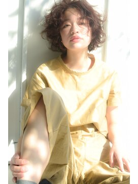 レス 伏見(LESS) 『LESS』 fllufyボブ