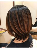 ヘアーロイズ(HAIR Loi's)&nbsp;ハイライトセミショート