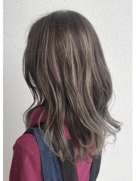 ステイシー(STACY) ☆STACY 3Dカラーxバレイヤージュx 無造作xベージュカラー☆