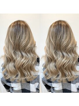 ローレン(Rollen) ☆ライン目立たせグラデーションメッシュ☆