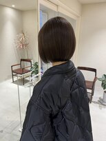 キュー(que)&nbsp;切りっぱなしボブ