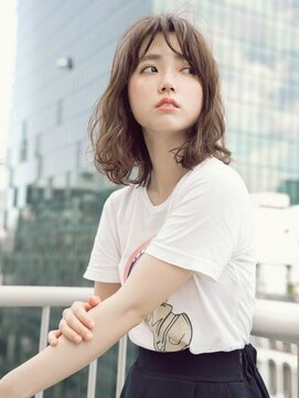 クー  戸越銀座(QOO) センターパート×ボルドーグレージュ☆切りっぱなしロブ