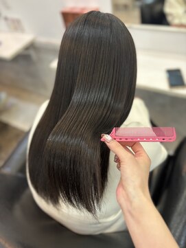 ラビス(Lovis) 縮毛矯正/さら艶ストレート