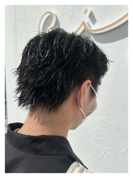 シーバイリリア(siie by LILIA) スパイキーショート