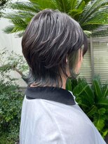 ナカオコアフュール(NAKAO COIFFURE)&nbsp;レイヤーボブ　ウルフカット　裾カラー　グリーン