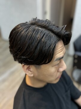 ヘア スパ リゾート リアン(hair spa resort Lien) *センターパート×毛先流れるニュアンスパーマ*