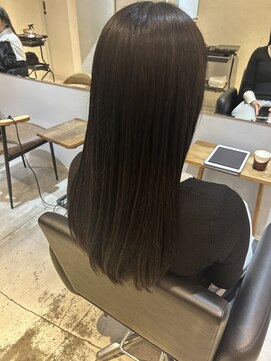 秋におすすめ透明感カラー