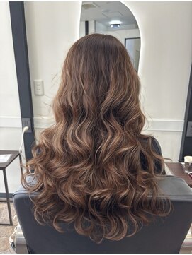 ロア 熊本(LOA) コテ巻き風パーマ くっきり大きめ