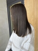 ルプラス(le place.)&nbsp;アッシュグレージュ　パツっとセミロング