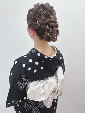 アミカ(Amica) 浴衣ヘアセット 30代40代人気シニョン